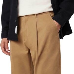 NWT Frank & Oak  The Jamie Pleated tapered Chino Pant SZ 33